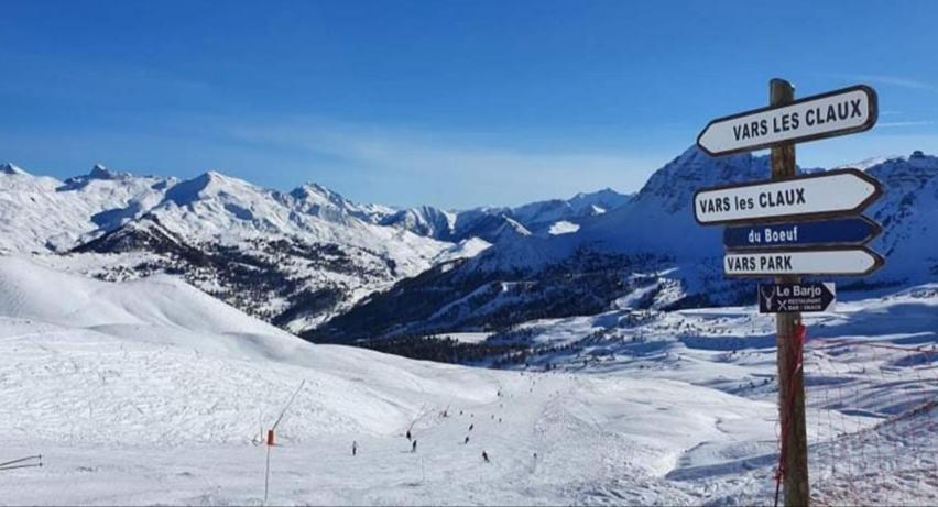 Risoul Altair Jolie T2 Confortable Skis Aux Pieds Eksteriør billede